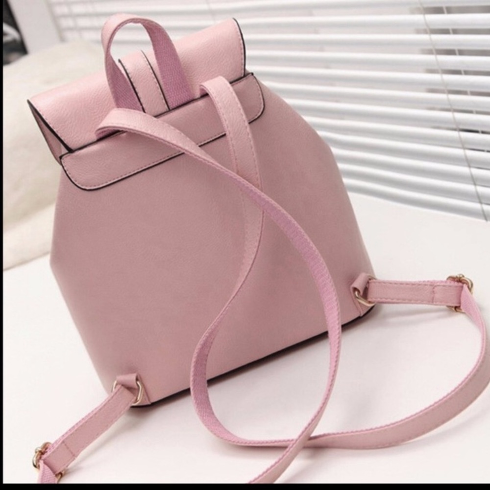 NEW Pink Bucket Backpack - Picture 3 of 8